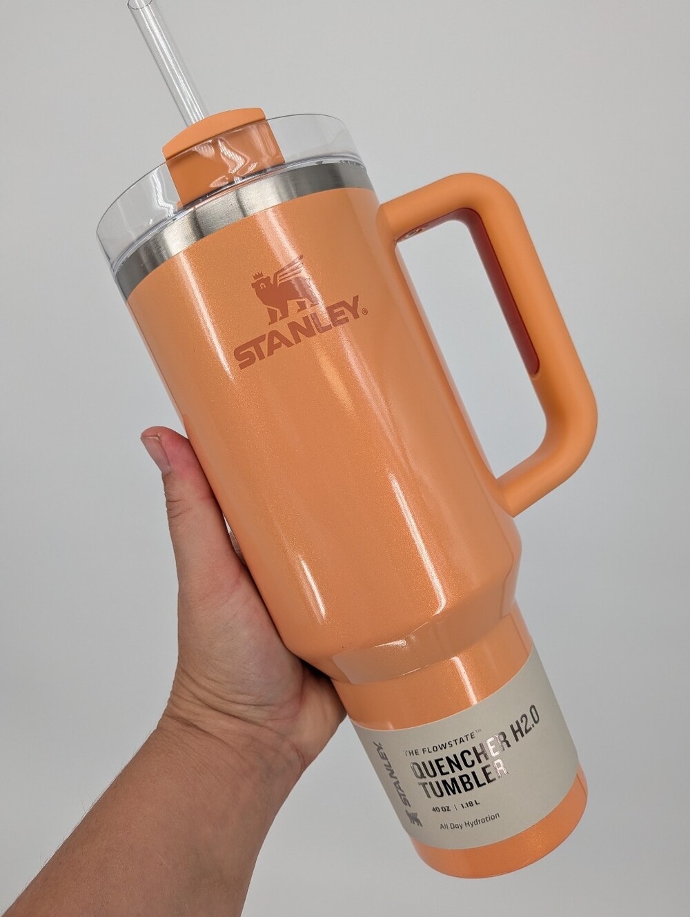 new STANLEY The Quencher H2.0 Flowstate Tumbler 40 OZ peach Bellini Shimmer